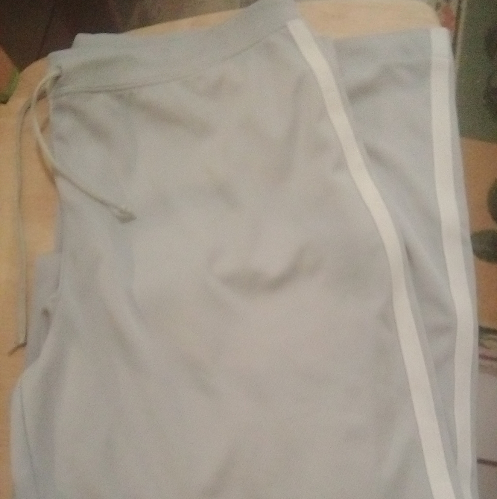 Women's Pants  (Gray) Summer Sz.M - NWOT